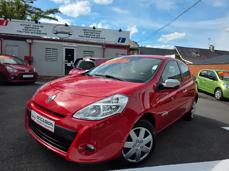 RENAULT CLIO 1.2i 16v (garantie 6mois)