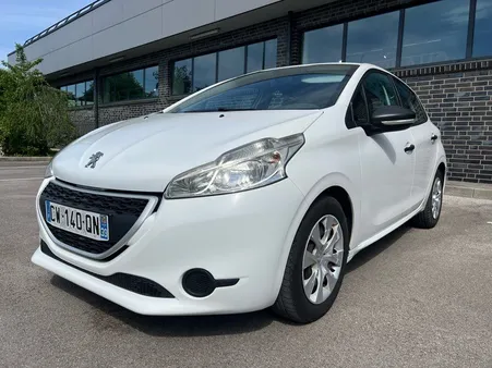 ⭐️ PEUGEOT 208 SOCIETE 1.4HDi TVA Recup/ DISTRI FAITE/ BLUETOOTH/GPS/ GARANTI SUIVI✅