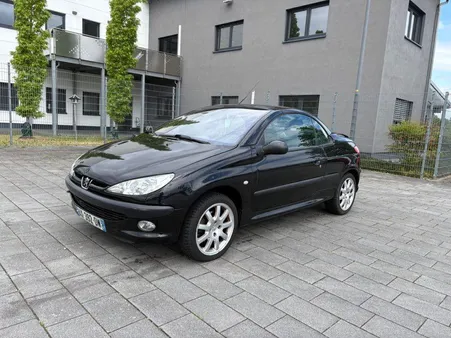 Peugeot 206 CC 2.0 i 16S 136 Ch