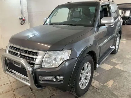 Mitsubishi Pajero 3.2 DI-D - 190 ch