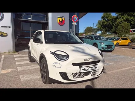 Fiat 600 1.2 Hybrid Turbo 145ch La Prima eDCT6