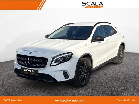 MERCEDES GLA 200 7-G DCT Sensation