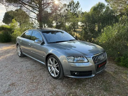 Audi S8