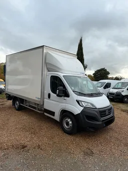 Fiat Ducato maxi 20M3 avec hayon / 140CV