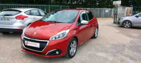 Peugeot 208 1.2 VTI 82 STYLE