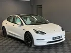 TESLA MODEL 3 Performance