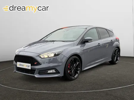 Ford Focus ST 250 – 2017 – 94 000 km – Entretien suivi – Excellent état