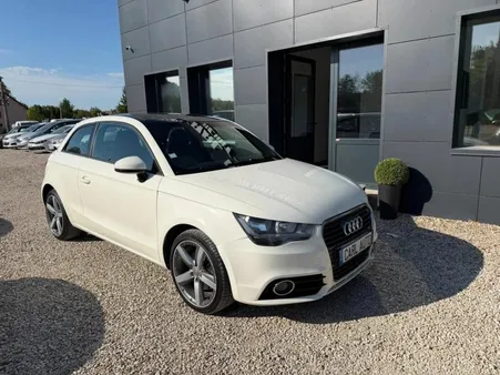 Audi A1 1.4 TFSI 120 S-LINE S-TRONIC BVA