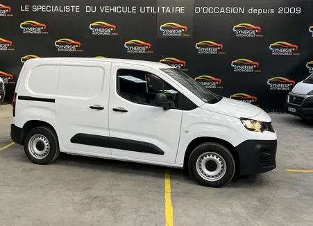 Partner hdi 100 ch asphalt (GPS/2CAMERA/AMENAGEMENT BOIS) 71.382 km 12.158 ht (14.590 ttc)