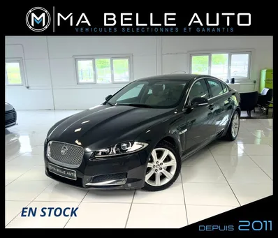 Jaguar XF 2.2d 190 Luxe / carnet + factures / parfait état / 179 euros mensuel