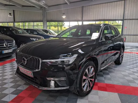 Volvo Xc 60 hybrid rechargeable 18Kw Finition plus Bright noir