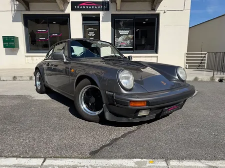 PORSCHE 911 Coupe Carrera 3.2