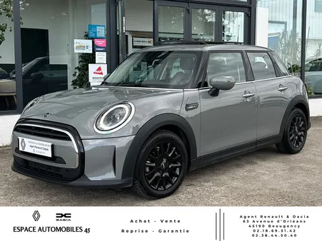 Mini Mini 3 (F55) One 1.5 i 102 ch Camden Toit ouvrant GPS 5 Portes Apple CarPlay - Reprise possible