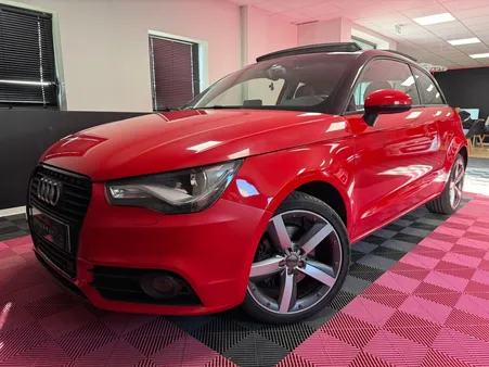 AUDI A1 A1 1.4 TFSI 122 Ambition Luxe S tronic /ORIGINE FRANCE/TOIT OUVRANT
