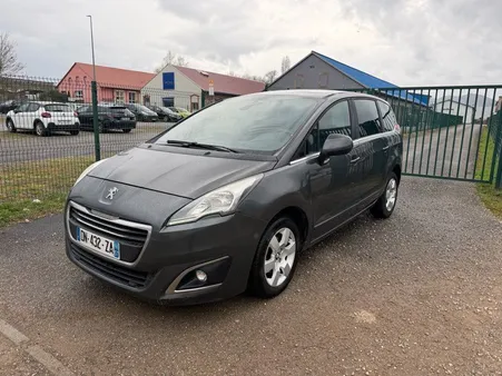 Peugeot 5008 1,6 hdi 115 cv allure boîte automatique