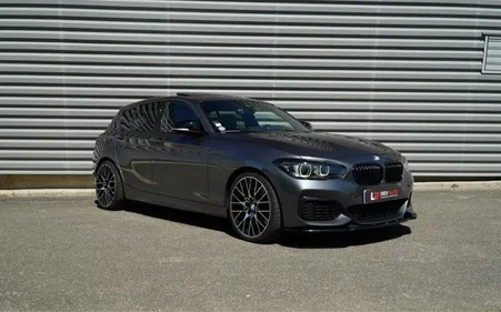 BMW Série 1 M140i F20 LCI2 - 3.0 6 cylindres - 340 ch - Boîte automatique BVA8 - Toit ouvrant - Harman Kardon - Propulsion - Modèle sans FAP d’origine