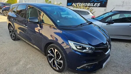 Renault Grand Scenic 7 places EDC 1.7 dci 120 cv INTENS entretien réseau Révision faite