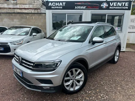 Volkswagen tiguan 2.0 tdi 150 carat toit panoramique camera acc dsg