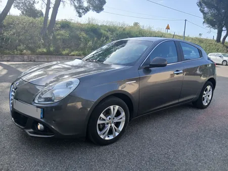Alfa romeo giulietta 1.6l jtdm distinctive business 6cv 120ch 117000 km