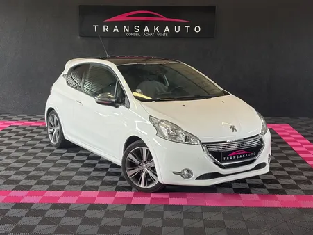 PEUGEOT 208 1.6 THP 155ch BVM6 XY / TOIT PANORAMIQUE