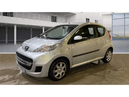 Peugeot 107 1.0e 12V 68ch BLUE LION Trendy
