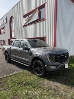 Ford F150 V8 Lariat 2025 Flexifuel
