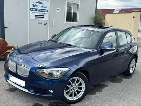BMW 116i 136CH 1 MAIN FULL SUIVIE FAIBLES KMS EXCELLENT ÉTAT + TOIT OUVRANT