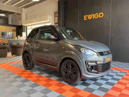 Ligier js50 0.5 dci 10 sport bva - climatisation - camera de recul - jantes alu - sport - km garantie