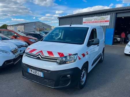 BERLINGO 1.6 BlueHDI 75 CV CLUB - 3 PLACES - MOTRICITE RENFORCEE - RADAR - ATTELAGE - 7 900 HT
