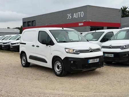 CITROEN BERLINGO MOTEUR 1.6 BLUEHDI 100 ch PACK CHANTIER avec GRIP CONTROL CAMERA DE RECUL PRIX TTC