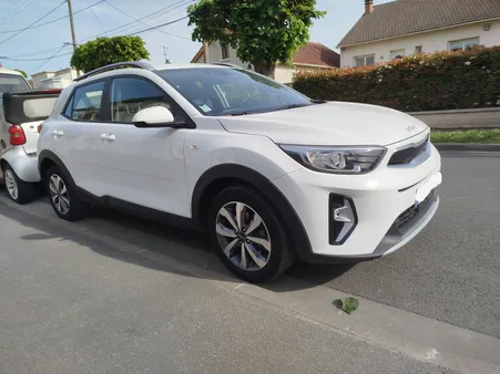 Tres belle kia stonic 1.0 T-GDI ACTIVE 100 cv 1er main