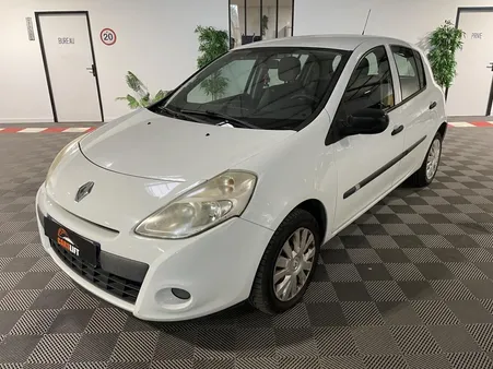 Renault Clio 3 (III) 75CH PHASE 2 - DISTRIBUTION NEUVE CLIM 5 PORTES GARANTIE 12 MOIS