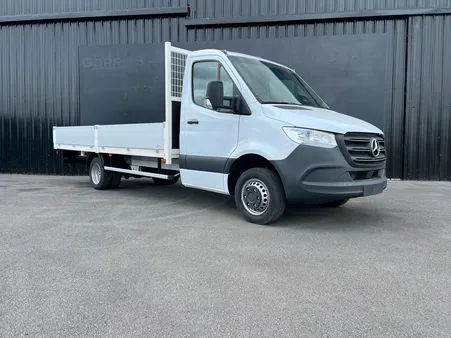Sprinter plateau ridelles