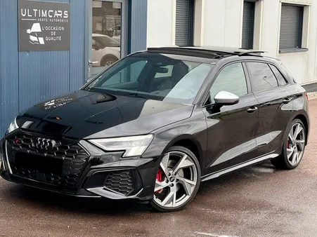 AUDI S3 SPORTBACK STRONIC SLINE 2.0L TFSI 310cv / TÊTE HAUTE / KEYLESS GO / TOIT PANO OUVRANT