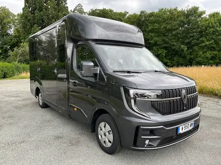 Camion STX stalle double cabine base master 2026