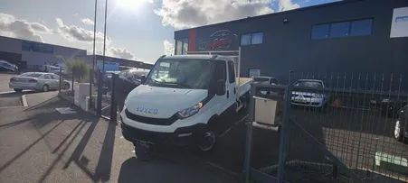 Iveco Daily BENNE 35C13 2.3 D 130 / 6 PLACES