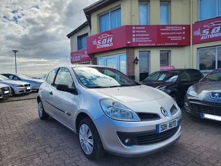 Renault Clio III 1.2i 16v 75ch Garantie 12 Mois