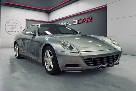 FERRARI 612 SCAGLIETTI V12 612 620Ch