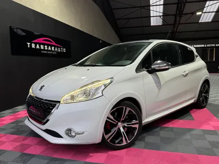 PEUGEOT 208 GTI 1.6 200ch / Vidange CT OK / Toit Panoramique / Régulateur de vitesse