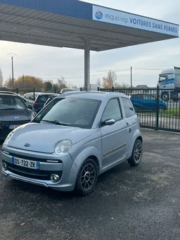 Voiture sans permis - MICROCAR MGO - l