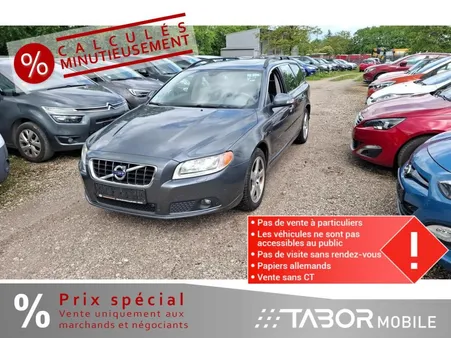Volvo V70 D5 Aut. Summum Leder el.Sitze SD PDC GRA