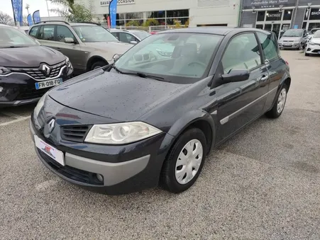 Renault Mégane II (B84) 1.5 dCi 85ch Confort Dynamique