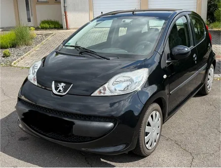 Peugeot 107 1l 68 cv Filou 1 er main