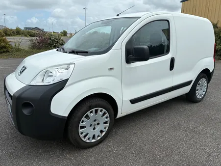 Peugoet bipper 1.3l hdi 80cv premium