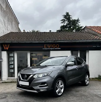 Nissan qashqai 1.5 dci 115 n-motion / carplay / toit pano / historique complet