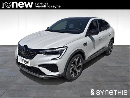 Renault Arkana E-Tech 145 - 23 Techno