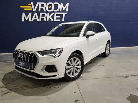 AUDI Q3 35 2.0TDI 150ch DESIGN LUXE / SUIVI COMPLET