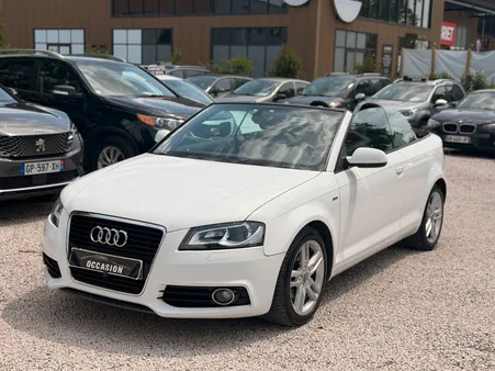 Audi A3 Cabriolet 1.6 TDI 105ch DPF Start/Stop S line