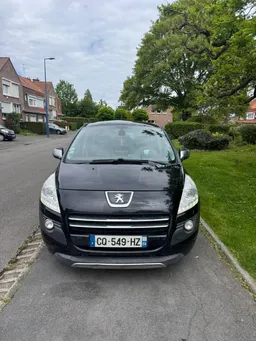 Peugeot 3008 2.0 HDI 16V TURBO HYBRID