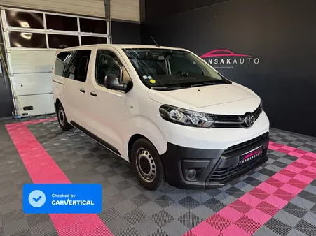 TOYOTA PROACE VERSO RC18 Medium 120 D-4D BVM6 9 PLACES - MOTEUR NEUF DISTRI ET EMBRAYAGES NEUFS - ATTELAGE - TTC PAS DE TVA R